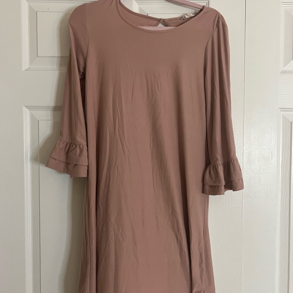 Pink rose size large ruffle tshirt dress